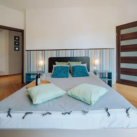 Panorama Gor - Centrum Miasta, Z Widokiem Na Szrenice Appartement