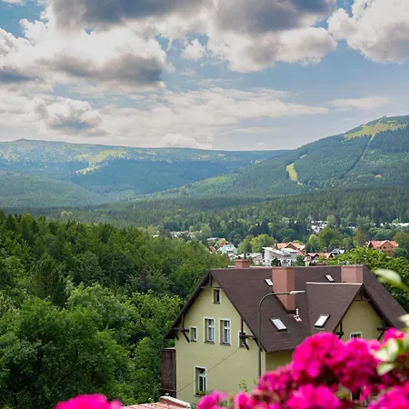Apartman Panorama Gor - Centrum Miasta, Z Widokiem Na Szrenice *