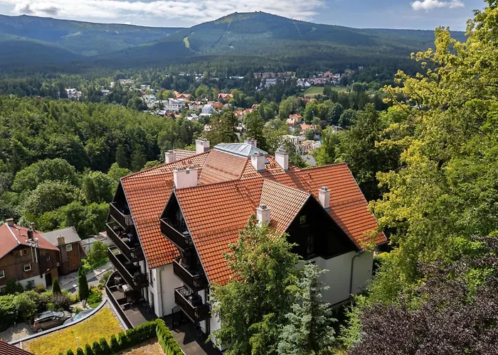 公寓 Panorama Gor - Centrum Miasta, Z Widokiem Na Szrenice 斯克拉斯卡波伦巴