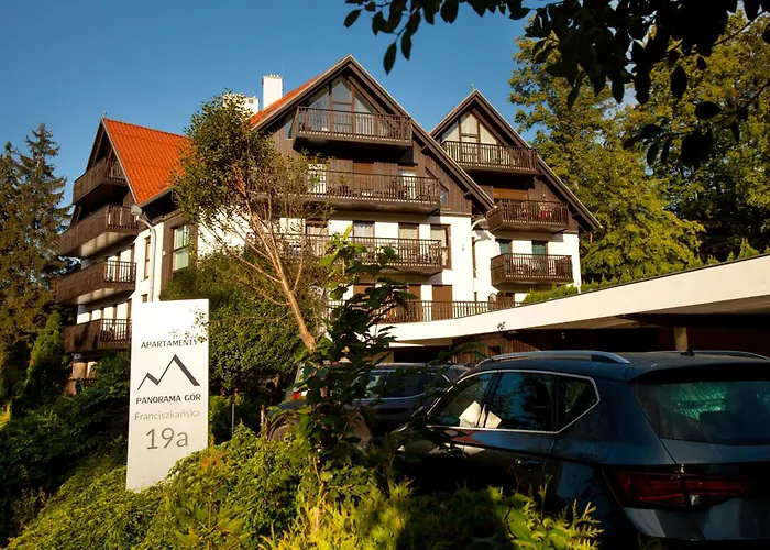 公寓 Panorama Gor - Centrum Miasta, Z Widokiem Na Szrenice 斯克拉斯卡波伦巴