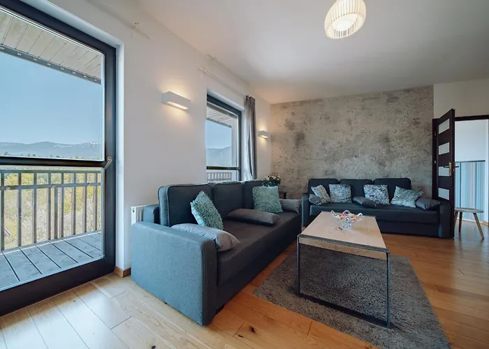 Panorama Gor - Centrum Miasta, Z Widokiem Na Szrenice 斯克拉斯卡波伦巴